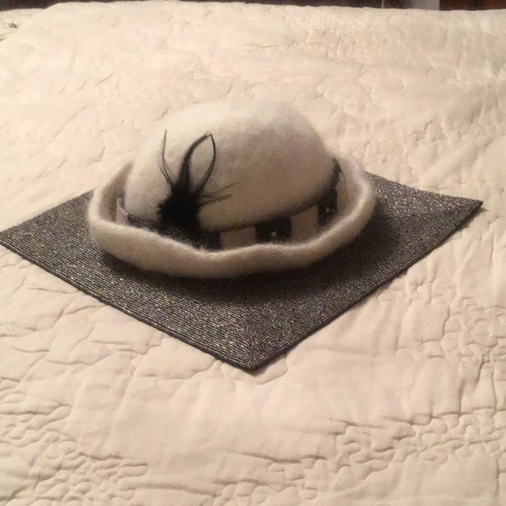 Hat hautee